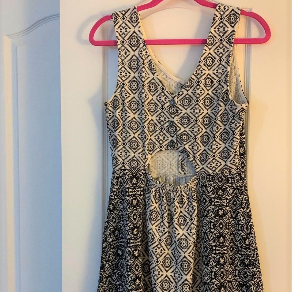 cute casual dress peekaboo back